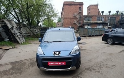 Peugeot Partner II рестайлинг 2, 2011 год, 450 000 рублей, 1 фотография