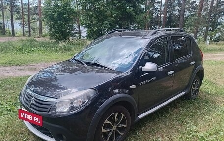 Renault Sandero I, 2013 год, 580 000 рублей, 3 фотография