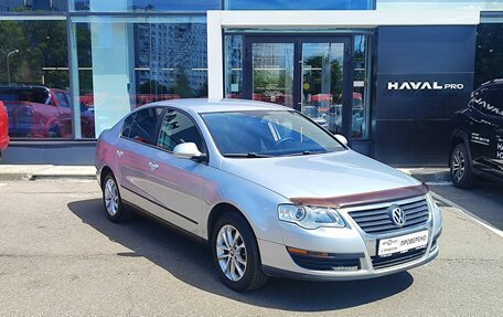 Volkswagen Passat B6, 2008 год, 549 000 рублей, 3 фотография