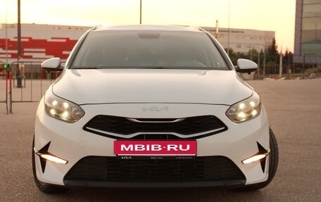 KIA cee'd III, 2021 год, 2 400 000 рублей, 2 фотография