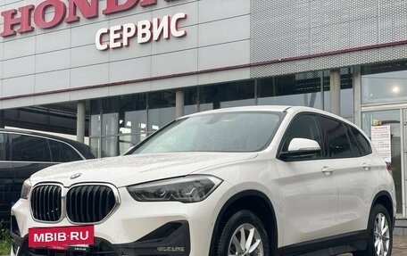 BMW X1, 2019 год, 3 190 000 рублей, 2 фотография