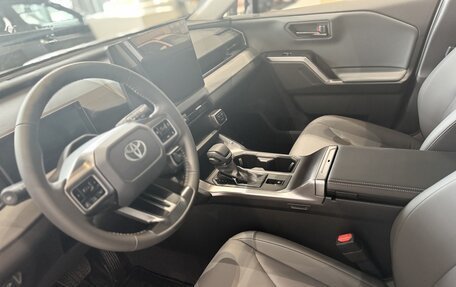 Toyota RAV4, 2026 год, 4 350 000 рублей, 11 фотография