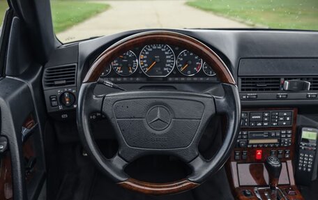 Mercedes-Benz SL-Класс, 1995 год, 9 400 000 рублей, 14 фотография
