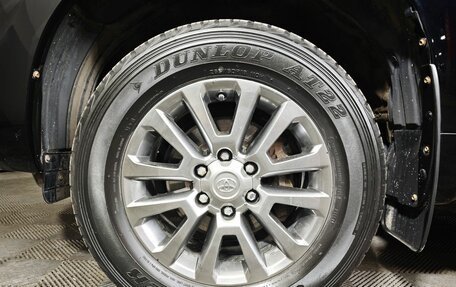 Toyota Land Cruiser Prado 150 рестайлинг 2, 2019 год, 5 200 000 рублей, 9 фотография