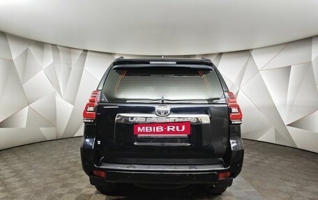 Toyota Land Cruiser Prado 150 рестайлинг 2, 2019 год, 5 200 000 рублей, 8 фотография