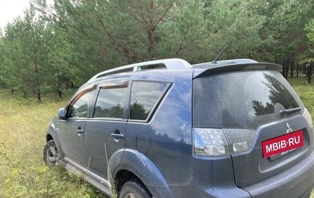 Mitsubishi Outlander III рестайлинг 3, 2008 год, 950 000 рублей, 9 фотография