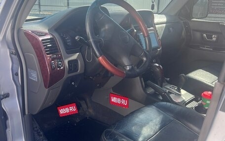 Mitsubishi Pajero III рестайлинг, 2004 год, 700 000 рублей, 1 фотография