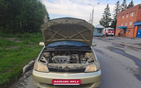 Toyota Platz, 1999 год, 340 000 рублей, 2 фотография