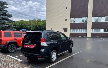 Toyota Land Cruiser Prado 150 рестайлинг 2, 2010 год, 2 990 000 рублей, 2 фотография