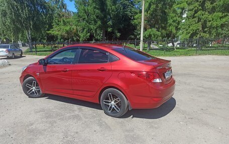 Hyundai Solaris II рестайлинг, 2011 год, 740 000 рублей, 6 фотография
