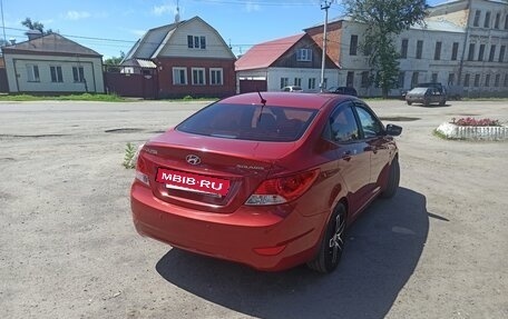 Hyundai Solaris II рестайлинг, 2011 год, 740 000 рублей, 4 фотография
