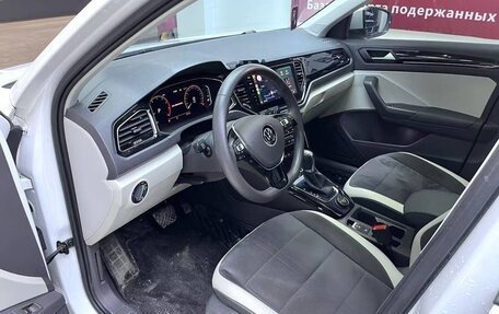 Volkswagen T-Roc I, 2021 год, 2 650 000 рублей, 9 фотография