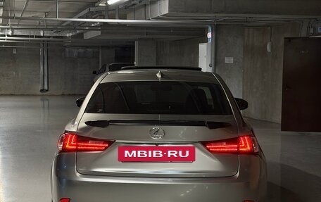 Lexus IS III, 2017 год, 2 450 000 рублей, 7 фотография