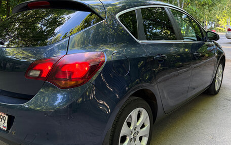Opel Astra J, 2012 год, 750 000 рублей, 10 фотография