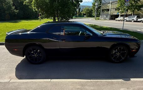 Dodge Challenger III рестайлинг 2, 2022 год, 4 699 999 рублей, 2 фотография