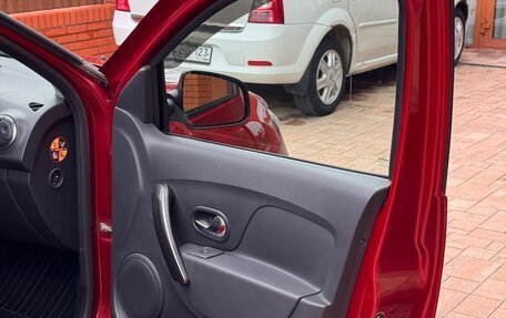 Renault Sandero II рестайлинг, 2018 год, 1 280 000 рублей, 21 фотография