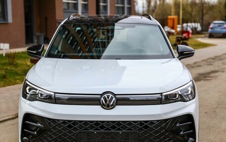 Volkswagen Tiguan, 2026 год, 47 000 000 рублей, 5 фотография