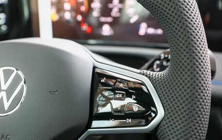 Volkswagen Tiguan, 2026 год, 47 000 000 рублей, 27 фотография
