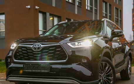 Toyota Highlander, 2026 год, 5 190 000 рублей, 8 фотография