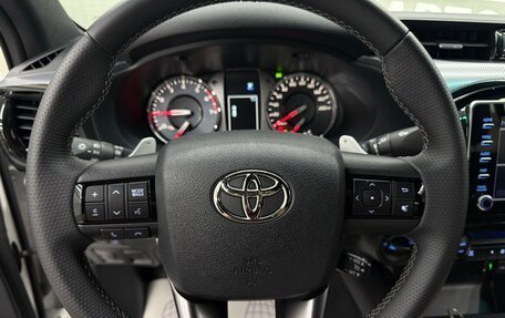Toyota Hilux VIII, 2025 год, 7 300 000 рублей, 12 фотография