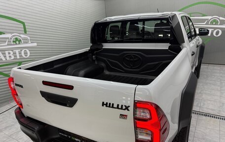 Toyota Hilux VIII, 2025 год, 7 300 000 рублей, 24 фотография