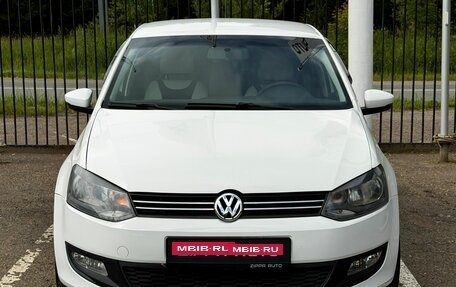 Volkswagen Polo VI (EU Market), 2010 год, 569 000 рублей, 2 фотография