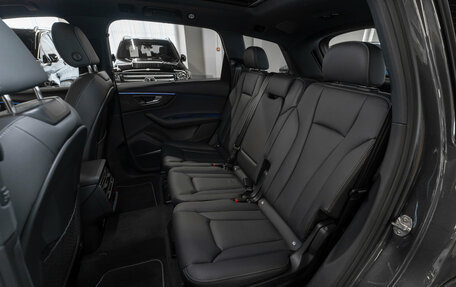 Audi Q7, 2025 год, 10 600 000 рублей, 14 фотография