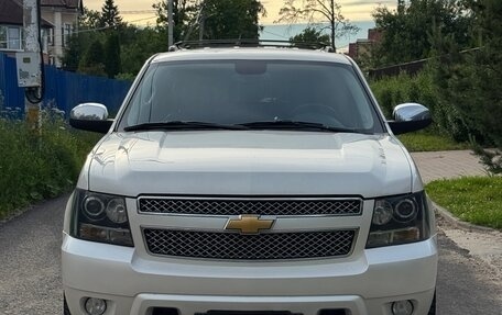 Chevrolet Tahoe III, 2012 год, 2 350 000 рублей, 2 фотография