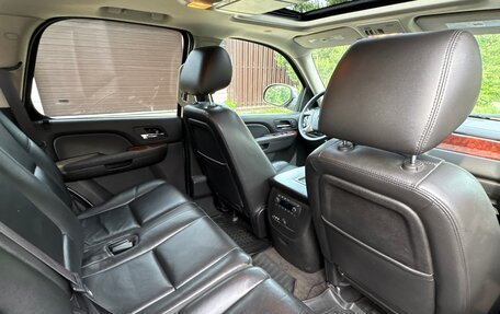 Chevrolet Tahoe III, 2012 год, 2 350 000 рублей, 17 фотография