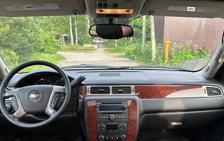 Chevrolet Tahoe III, 2012 год, 2 350 000 рублей, 20 фотография
