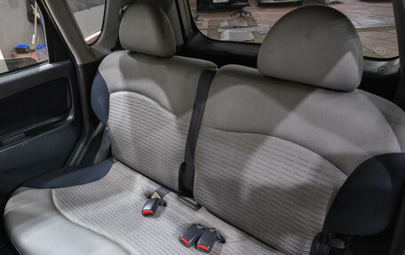 Mitsubishi Colt VI рестайлинг, 2003 год, 299 000 рублей, 28 фотография
