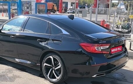 Honda Accord IX рестайлинг, 2019 год, 2 100 000 рублей, 1 фотография