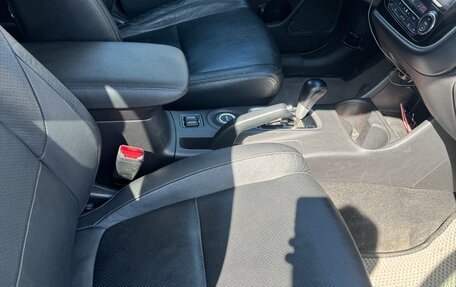 Mitsubishi Outlander III рестайлинг 3, 2012 год, 1 300 000 рублей, 7 фотография