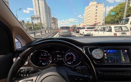 KIA Carnival III, 2018 год, 3 200 000 рублей, 2 фотография