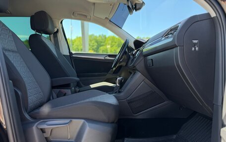 Volkswagen Tiguan II, 2021 год, 3 350 000 рублей, 16 фотография