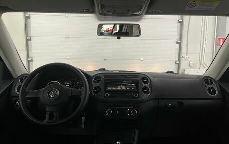 Volkswagen Tiguan I, 2012 год, 1 599 000 рублей, 10 фотография