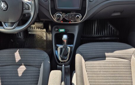 Renault Kaptur I рестайлинг, 2016 год, 1 349 000 рублей, 13 фотография