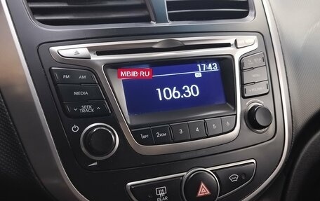 Hyundai Solaris II рестайлинг, 2014 год, 720 000 рублей, 11 фотография