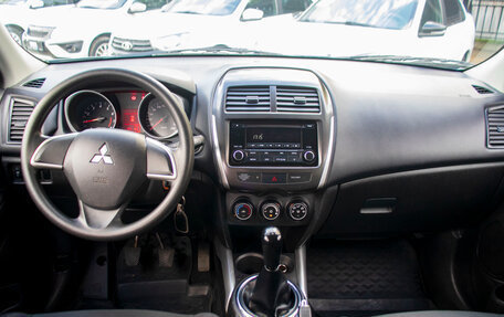 Mitsubishi ASX I рестайлинг, 2013 год, 1 129 000 рублей, 10 фотография