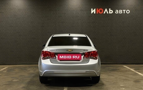 Chevrolet Cruze II, 2013 год, 750 000 рублей, 6 фотография