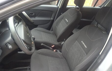 Renault Sandero II рестайлинг, 2015 год, 890 000 рублей, 6 фотография