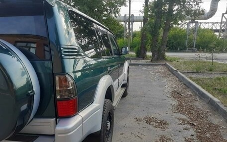 Toyota Land Cruiser Prado 90 рестайлинг, 1997 год, 1 299 000 рублей, 2 фотография