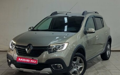 Renault Sandero II рестайлинг, 2021 год, 1 250 000 рублей, 1 фотография