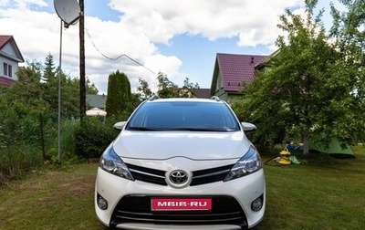 Toyota Verso I, 2014 год, 1 200 000 рублей, 1 фотография
