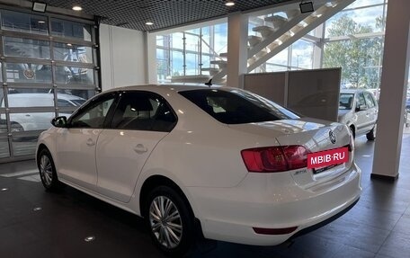 Volkswagen Jetta VI, 2013 год, 782 000 рублей, 5 фотография