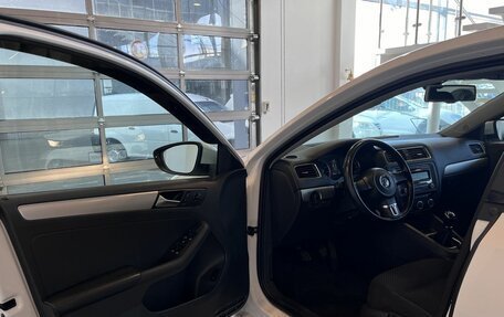 Volkswagen Jetta VI, 2013 год, 782 000 рублей, 21 фотография