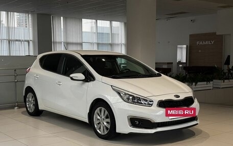 KIA cee'd III, 2016 год, 1 399 000 рублей, 3 фотография