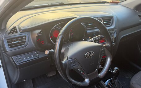 KIA Rio III рестайлинг, 2017 год, 1 300 000 рублей, 10 фотография
