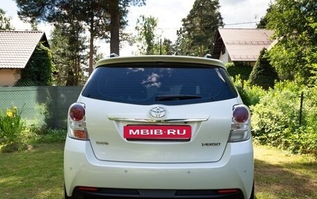 Toyota Verso I, 2014 год, 1 200 000 рублей, 2 фотография
