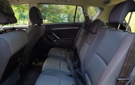Toyota Verso I, 2014 год, 1 200 000 рублей, 8 фотография